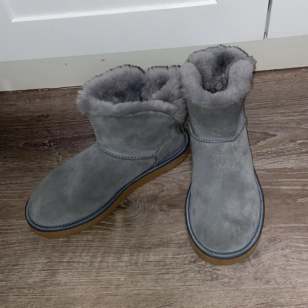 Women’s UGG boots